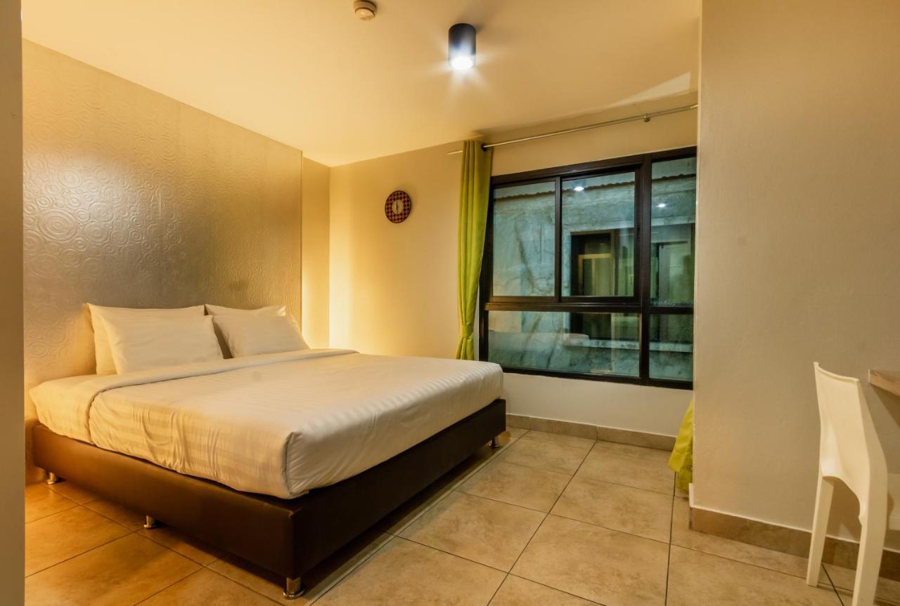 Hotel Matini Ratchada 32 à Bangkok Extérieur photo