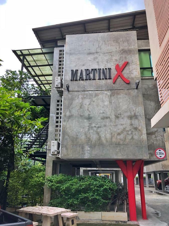 Hotel Matini Ratchada 32 à Bangkok Extérieur photo