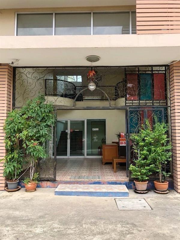Hotel Matini Ratchada 32 à Bangkok Extérieur photo
